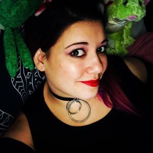 Meet your Posher, Cara